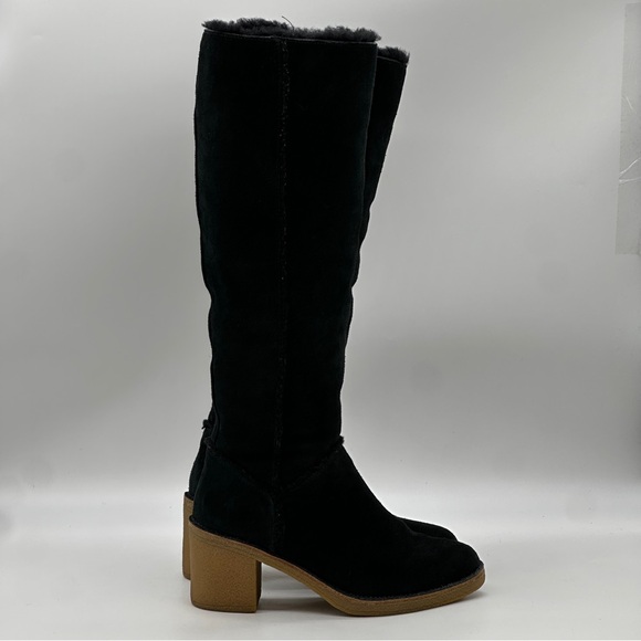 UGG Kasen Suede Tall Size